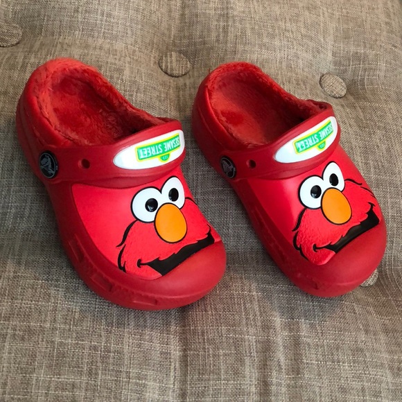 elmo crocs size 8